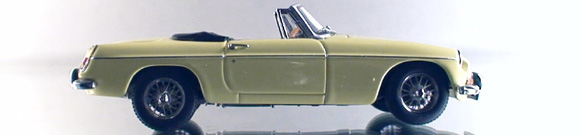 AUTOart MGB Oldtimer