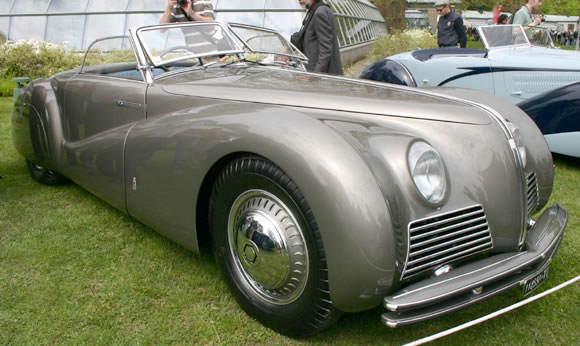 Alfa Romeo 6C 2500 SS Cabriolet Pinin Farina 1940 Marc Caveng CH 