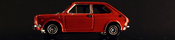 Oldtimer Fiat 127 von Brumm