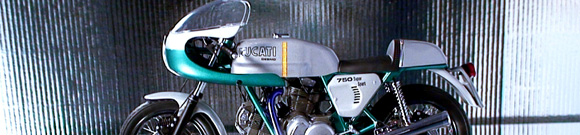 Oldtimer Ducati 750 SS