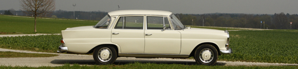 Mercedes 200S