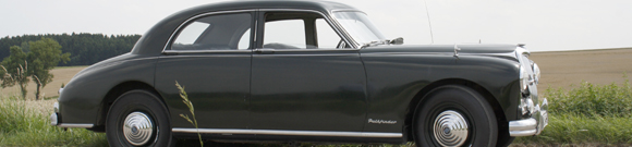 Riley Pathfinder